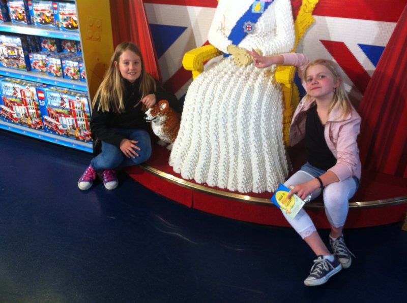 London 32