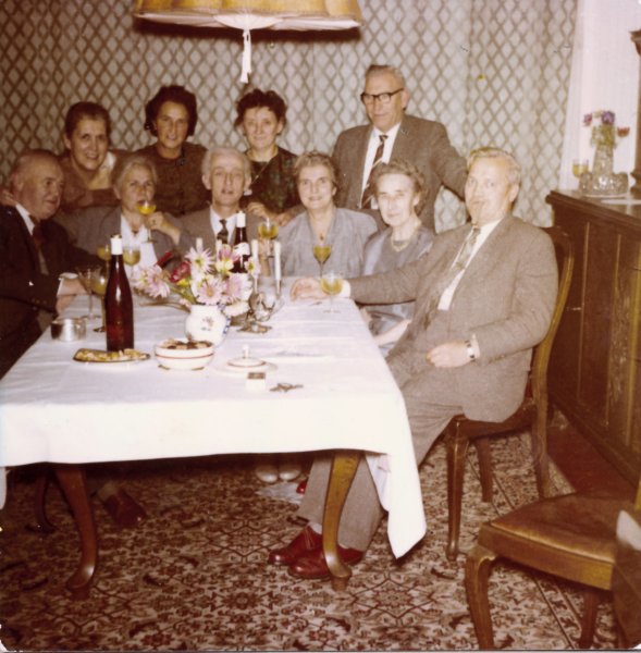 Ruth Lindemanns Familie 143